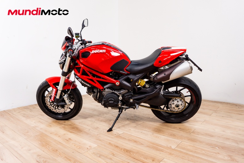 Motorbike image 5