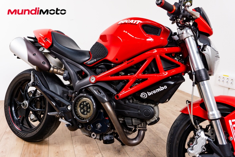 Motorbike image 4
