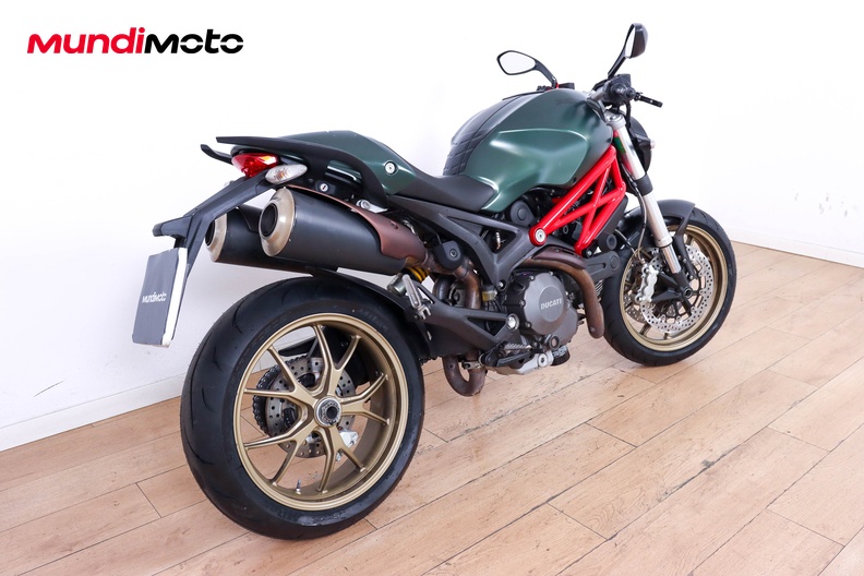 Motorbike image 2