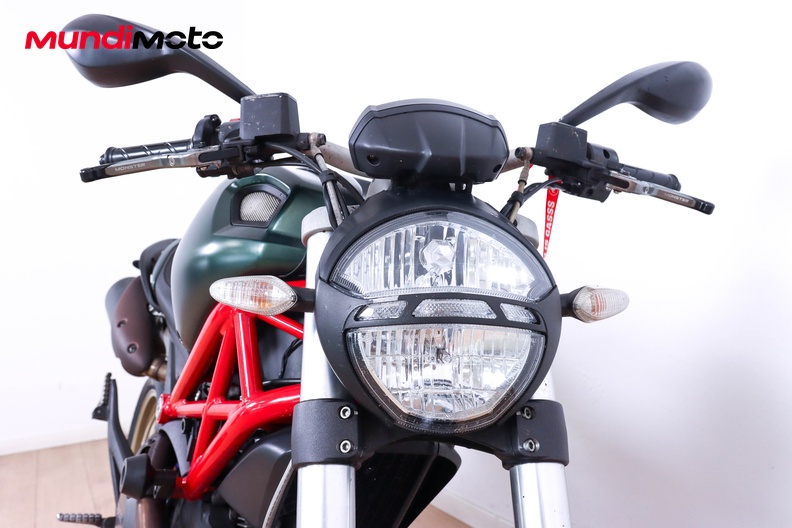 Motorbike image 4