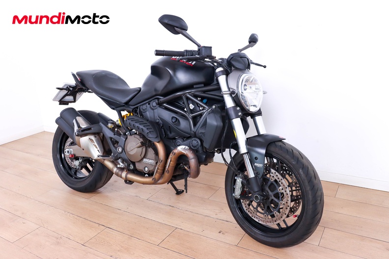 Motorbike image 1