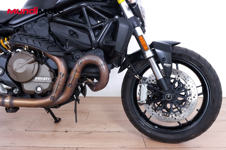 Motorbike image 13