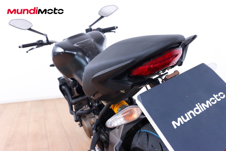 Motorbike image 9