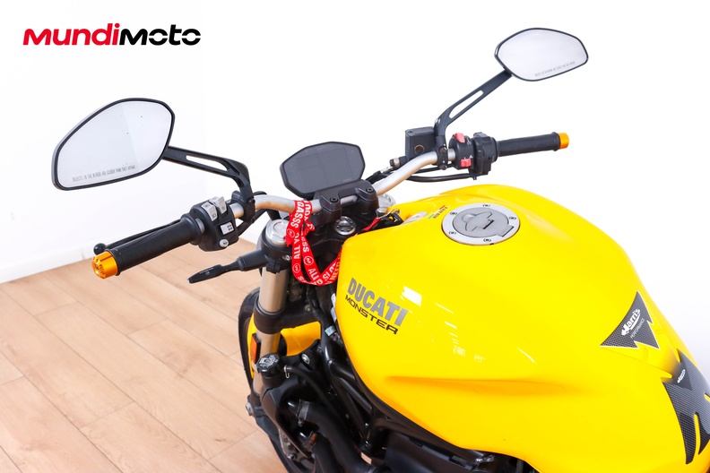 Motorbike image 10