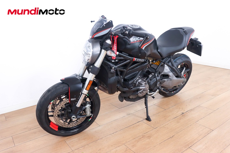 Motorbike image 7