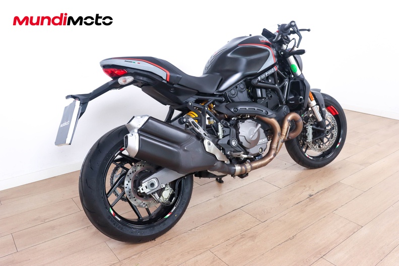Motorbike image 2