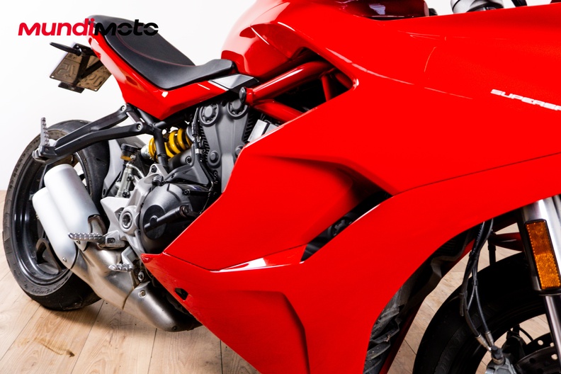 Motorbike image 4