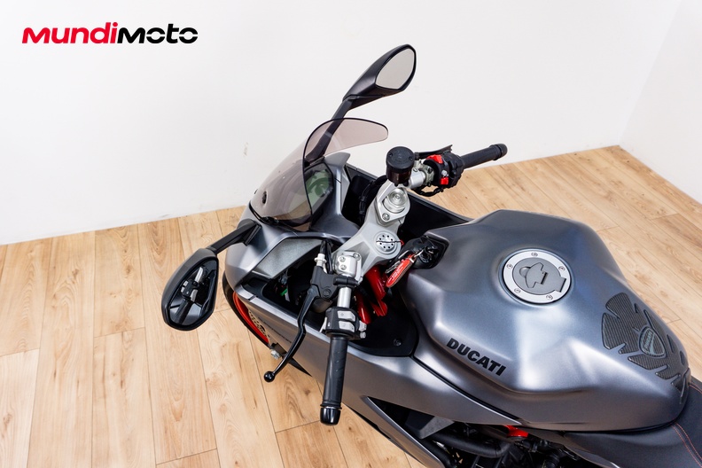 Motorbike image 10
