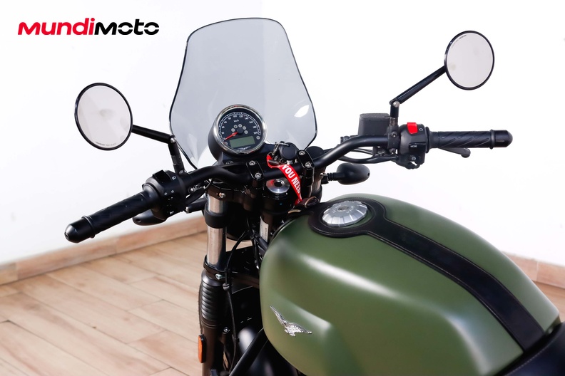 Motorbike image 10