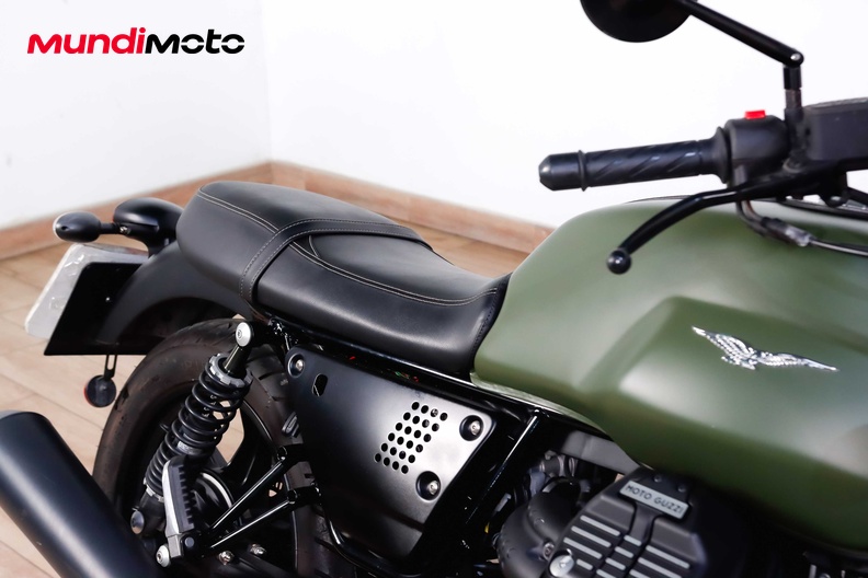 Motorbike image 13