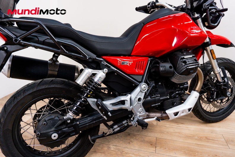Motorbike image 3