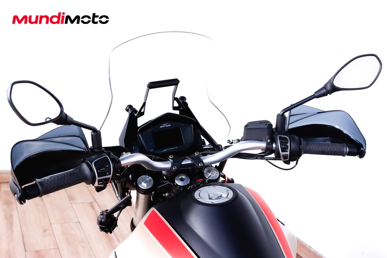 Motorbike image 10
