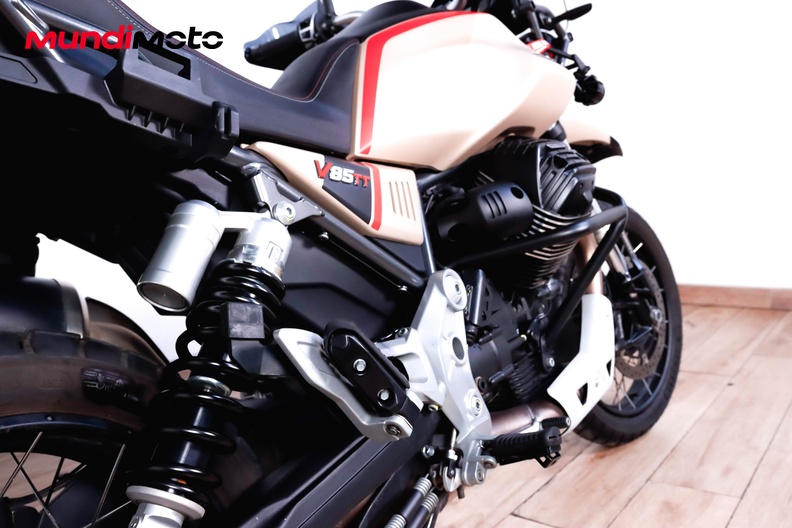 Motorbike image 3