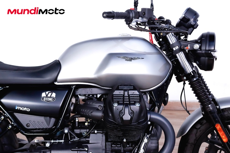Motorbike image 13