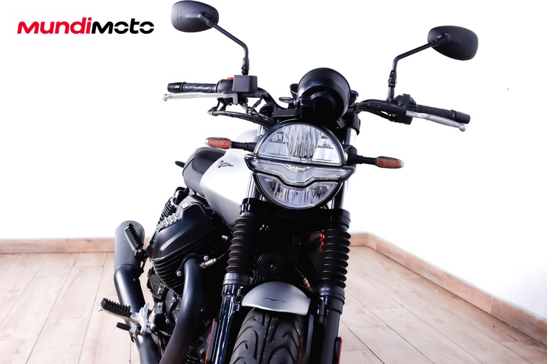 Motorbike image 4