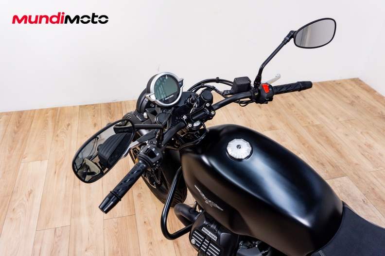 Motorbike image 10
