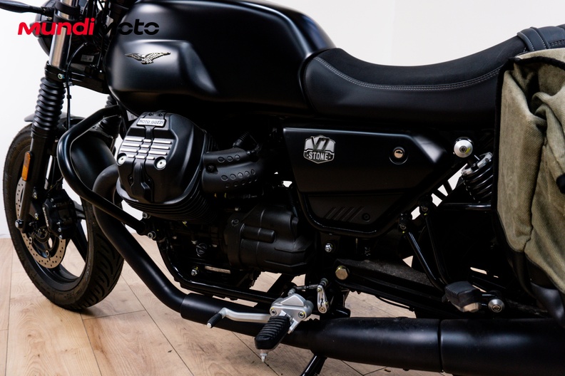Motorbike image 8