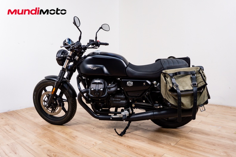 Motorbike image 5