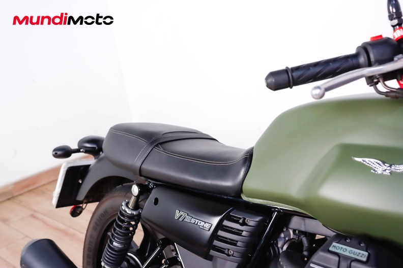 Motorbike image 13