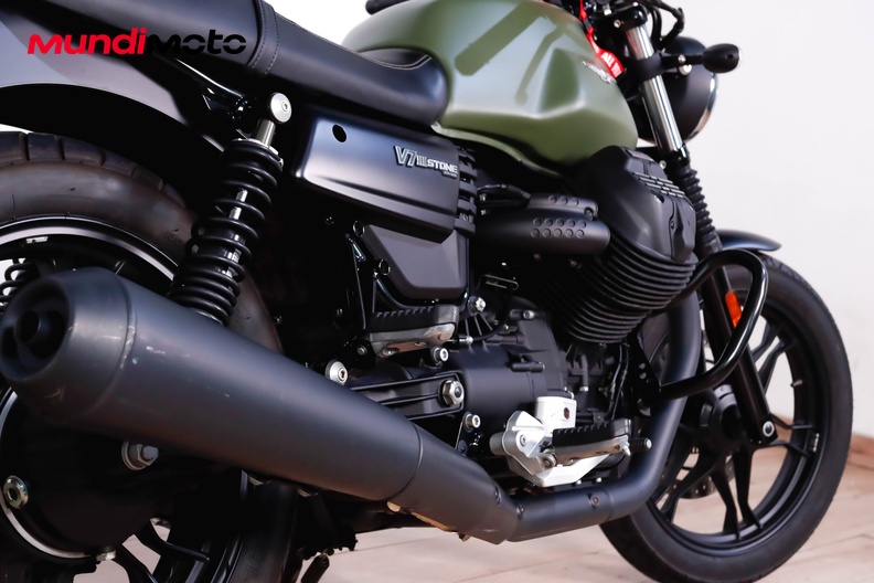 Motorbike image 3