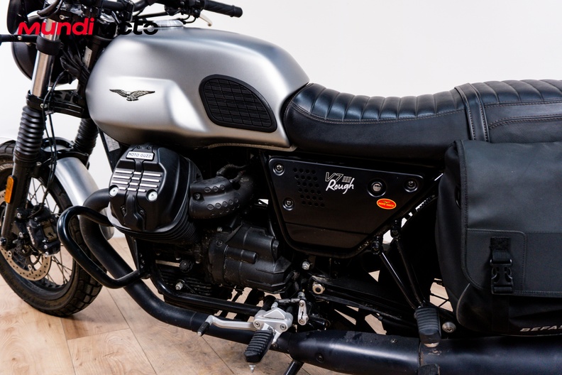 Motorbike image 8