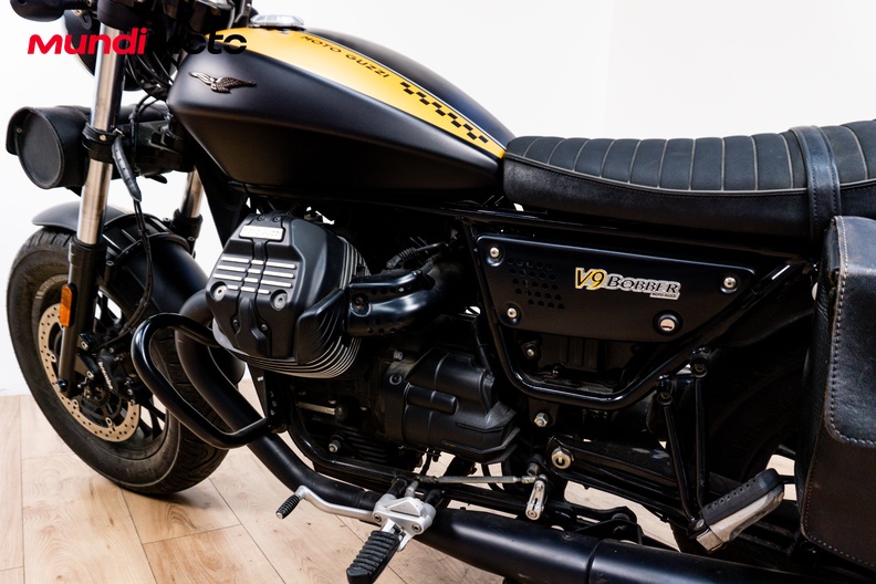 Motorbike image 8