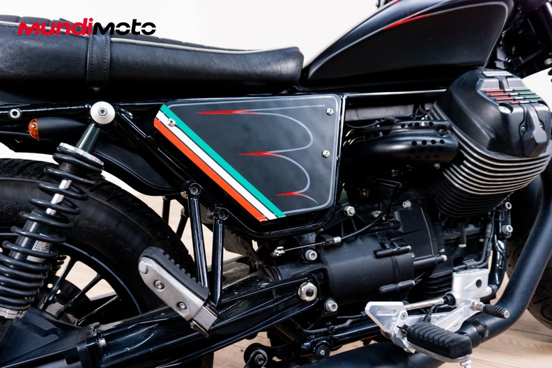 Motorbike image 3