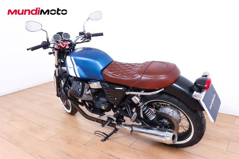 Motorbike image 6