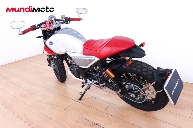 Motorbike image 6