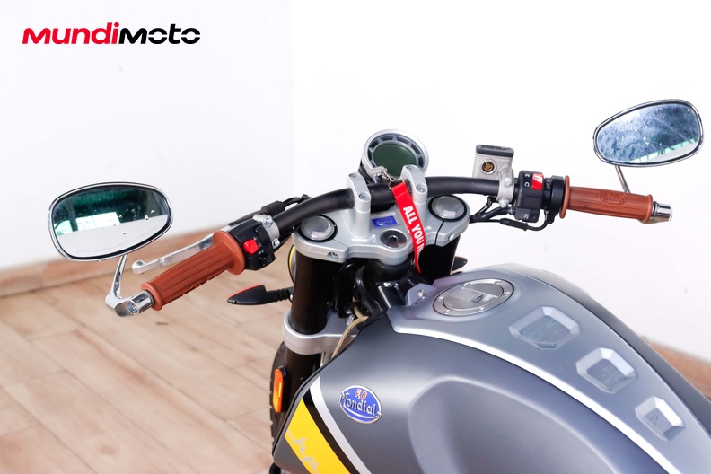 Motorbike image 10