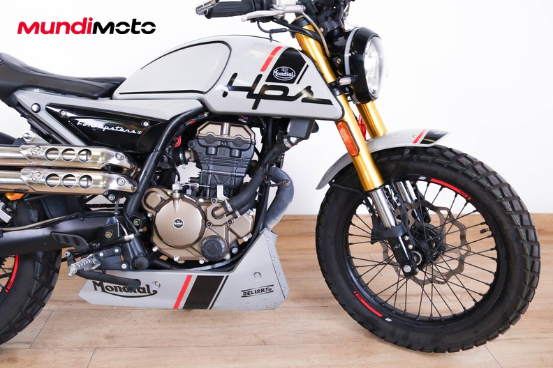 Motorbike image 12