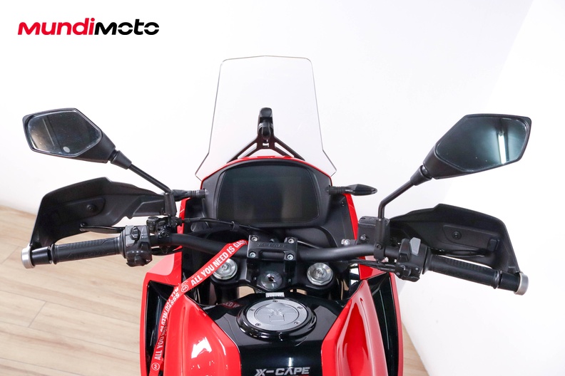 Motorbike image 10