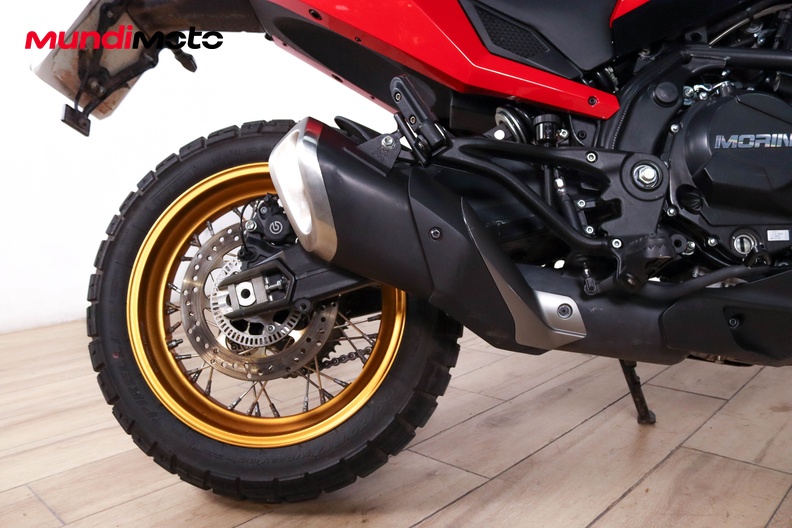 Motorbike image 3