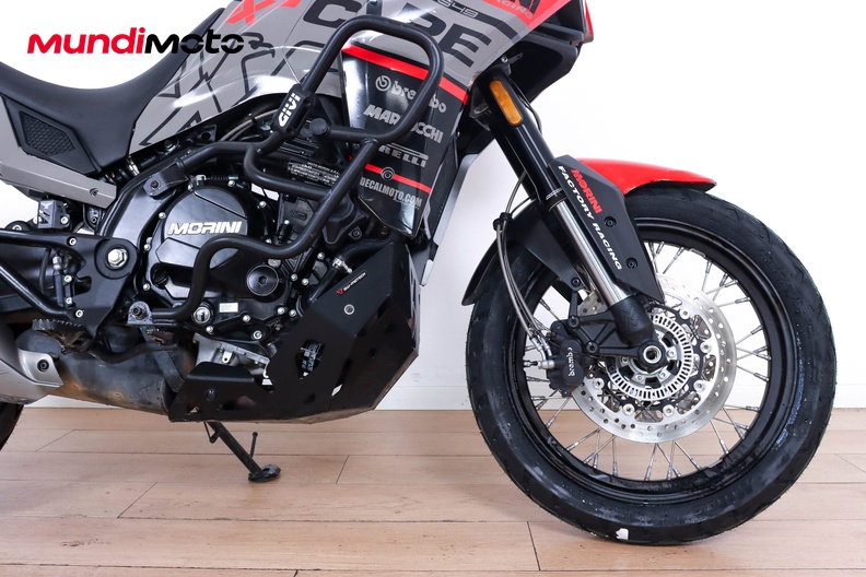 Motorbike image 13