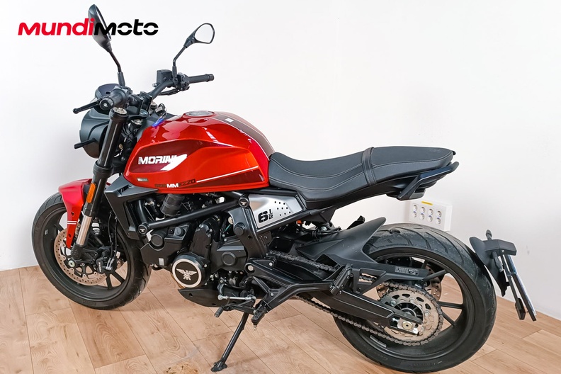 Motorbike image 7