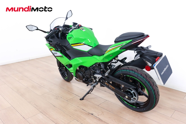Motorbike image 7