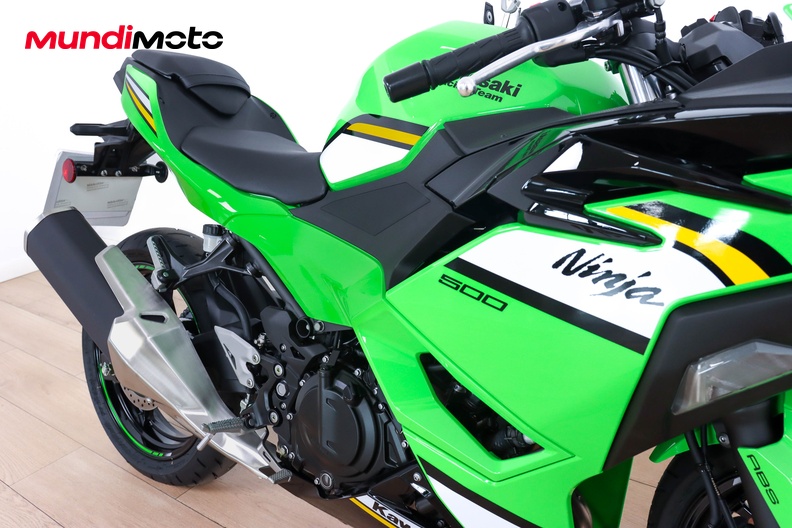 Motorbike image 4